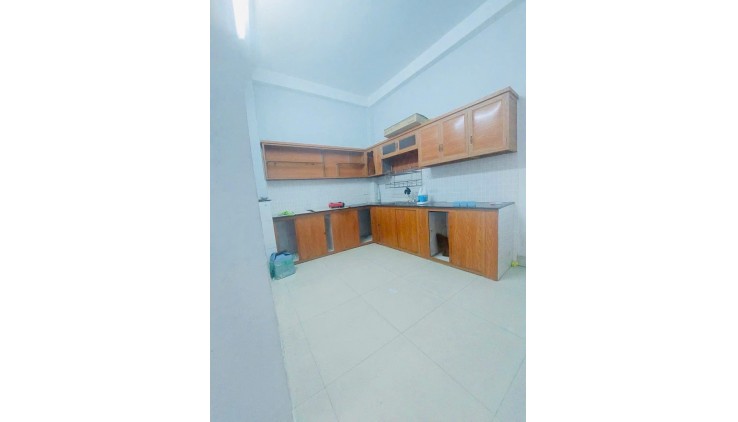 MẶT TIỀN KINH DOANH NGAY GÒ XOÀI - LÔ TƯ - 52M2 - 3 TẦNG 4PN - GIÁ CHỈ 5.15 TỶ